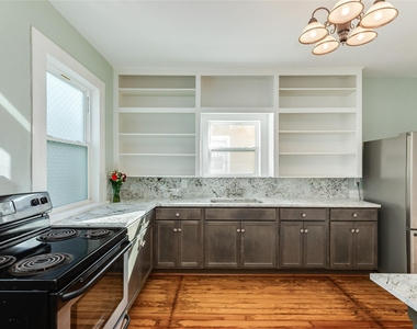 3602 Avenue S 1/2 - Photo Thumbnail 11