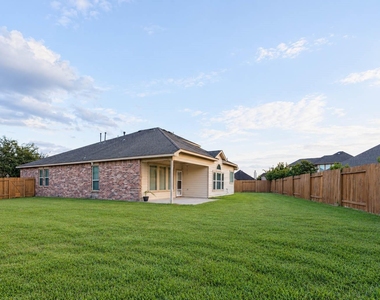 3603 Daintree Park Drive - Photo Thumbnail 2