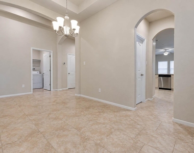3603 Daintree Park Drive - Photo Thumbnail 6