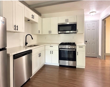 3415 Jackson Street - Photo Thumbnail 3