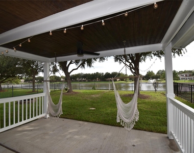 17611 Hoover Gardens Drive - Photo Thumbnail 35