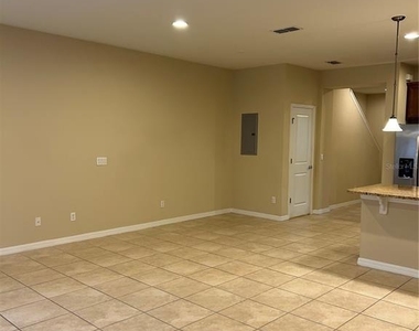 5033 Walker Street - Photo Thumbnail 6