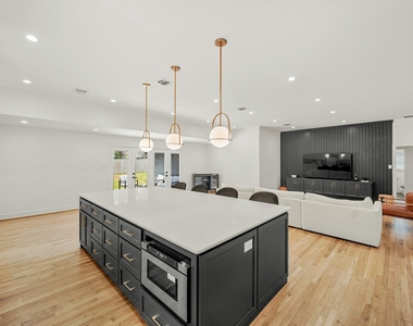 5630 Lymbar Drive - Photo Thumbnail 12