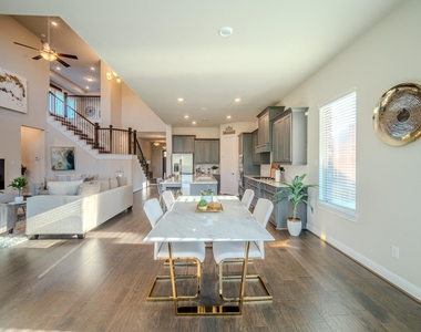 73 Botanical Vista Drive - Photo Thumbnail 18