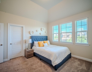 73 Botanical Vista Drive - Photo Thumbnail 32