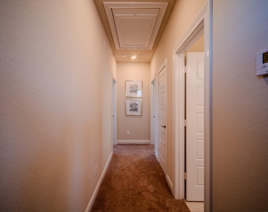 73 Botanical Vista Drive - Photo Thumbnail 23