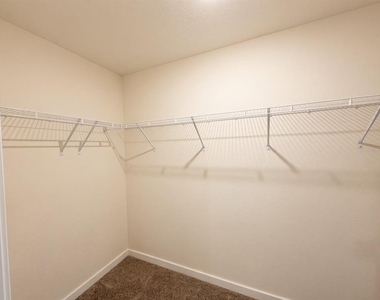 24381 Nw 10th Road - Photo Thumbnail 15