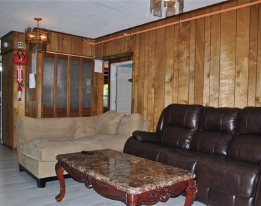4113 Seybold Avenue - Photo Thumbnail 5