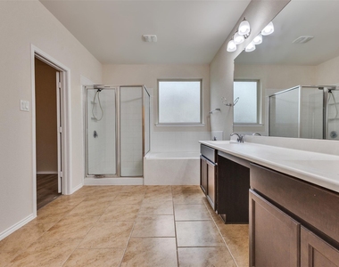 14011 Wolftrap Lane - Photo Thumbnail 28