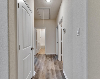 14011 Wolftrap Lane - Photo Thumbnail 36