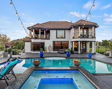 12345 White Oak Point - Photo Thumbnail 44