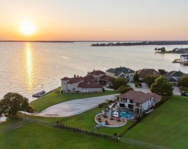 12345 White Oak Point - Photo Thumbnail 49