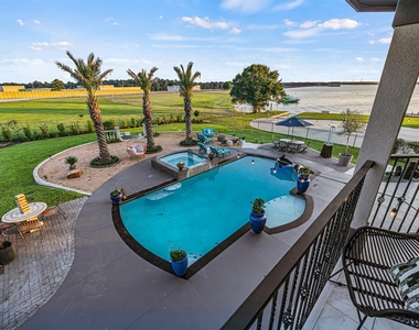 12345 White Oak Point - Photo Thumbnail 45