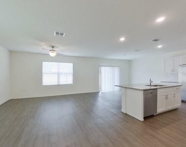 32205 Edson Avenue - Photo Thumbnail 1
