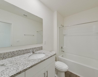 32205 Edson Avenue - Photo Thumbnail 11