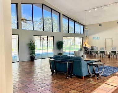 3012 S Semoran Boulevard - Photo Thumbnail 26