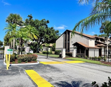 3012 S Semoran Boulevard - Photo Thumbnail 33