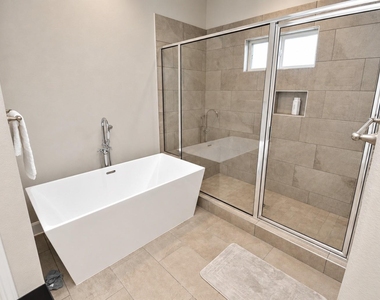 8401 Mclean Street - Photo Thumbnail 19