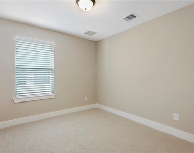 2013 Woodland Pine Court - Photo Thumbnail 20