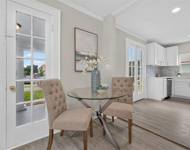1201 Oakhill Street - Photo Thumbnail 4