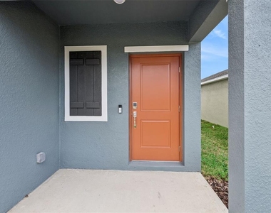 4444 Sw 80th Place - Photo Thumbnail 1