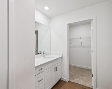 4444 Sw 80th Place - Photo Thumbnail 34