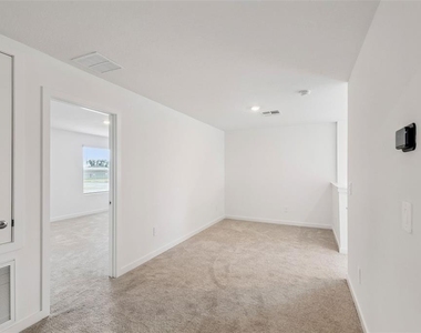 4444 Sw 80th Place - Photo Thumbnail 15