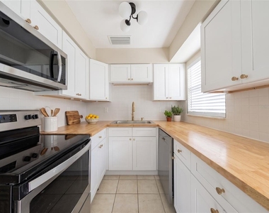 134 Jewel Drive - Photo Thumbnail 3