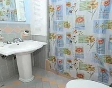 202 E Concord Street - Photo Thumbnail 6
