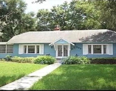 202 E Concord Street - Photo Thumbnail 10