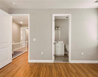 737 Minnesota Avenue - Photo Thumbnail 7