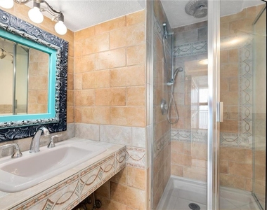 690 Osceola Avenue - Photo Thumbnail 16