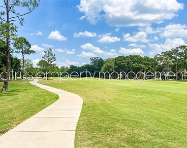 3026 Fairway Lane - Photo Thumbnail 17