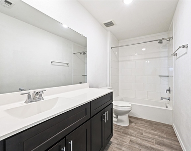 6815 Ivory Sedge Trail - Photo Thumbnail 25