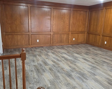 6526 Country Club Drive - Photo Thumbnail 18