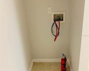 1073 S Hiawassee Road - Photo Thumbnail 6