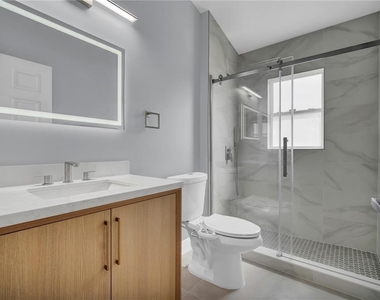 13326 Heron Cove Drive - Photo Thumbnail 12