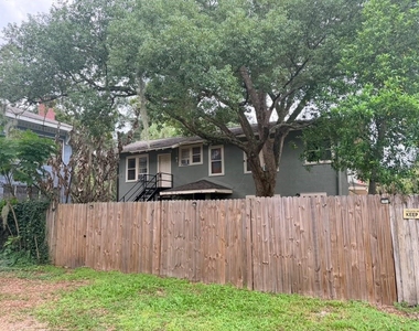 107 W 6th Street - Photo Thumbnail 1