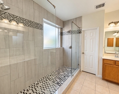 6110 Calder Field Drive - Photo Thumbnail 7