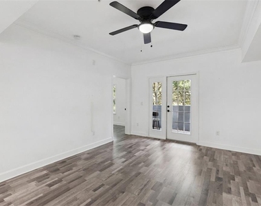 300 E South Street - Photo Thumbnail 8