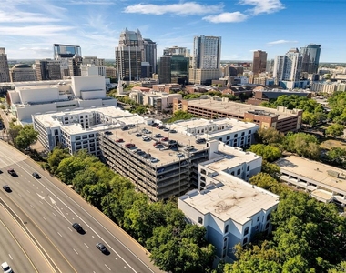 300 E South Street - Photo Thumbnail 31