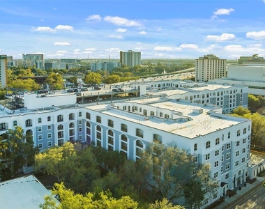 300 E South Street - Photo Thumbnail 42