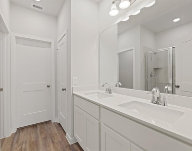 21002 Armstrong County Drive - Photo Thumbnail 25