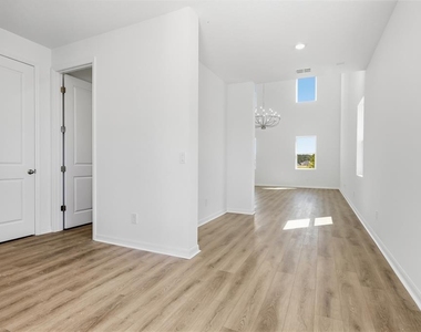 2613 Broadwing Street - Photo Thumbnail 14