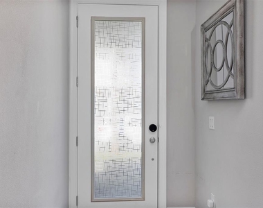 9026 Sperry Street - Photo Thumbnail 4