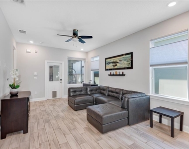 9026 Sperry Street - Photo Thumbnail 25