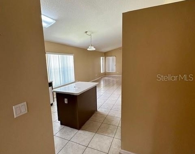 5118 Hook Hollow Circle - Photo Thumbnail 3