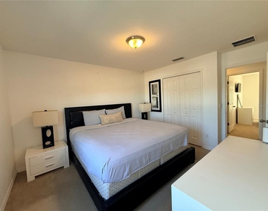 4548 Alberto Circle - Photo Thumbnail 15
