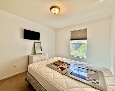 4548 Alberto Circle - Photo Thumbnail 12