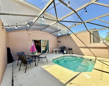 4548 Alberto Circle - Photo Thumbnail 17